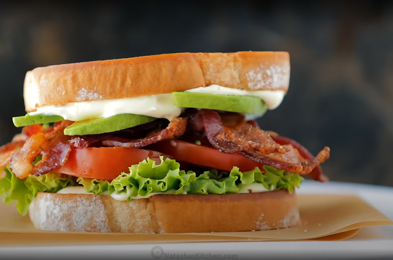 American BLT Sandwich - RecipesXP